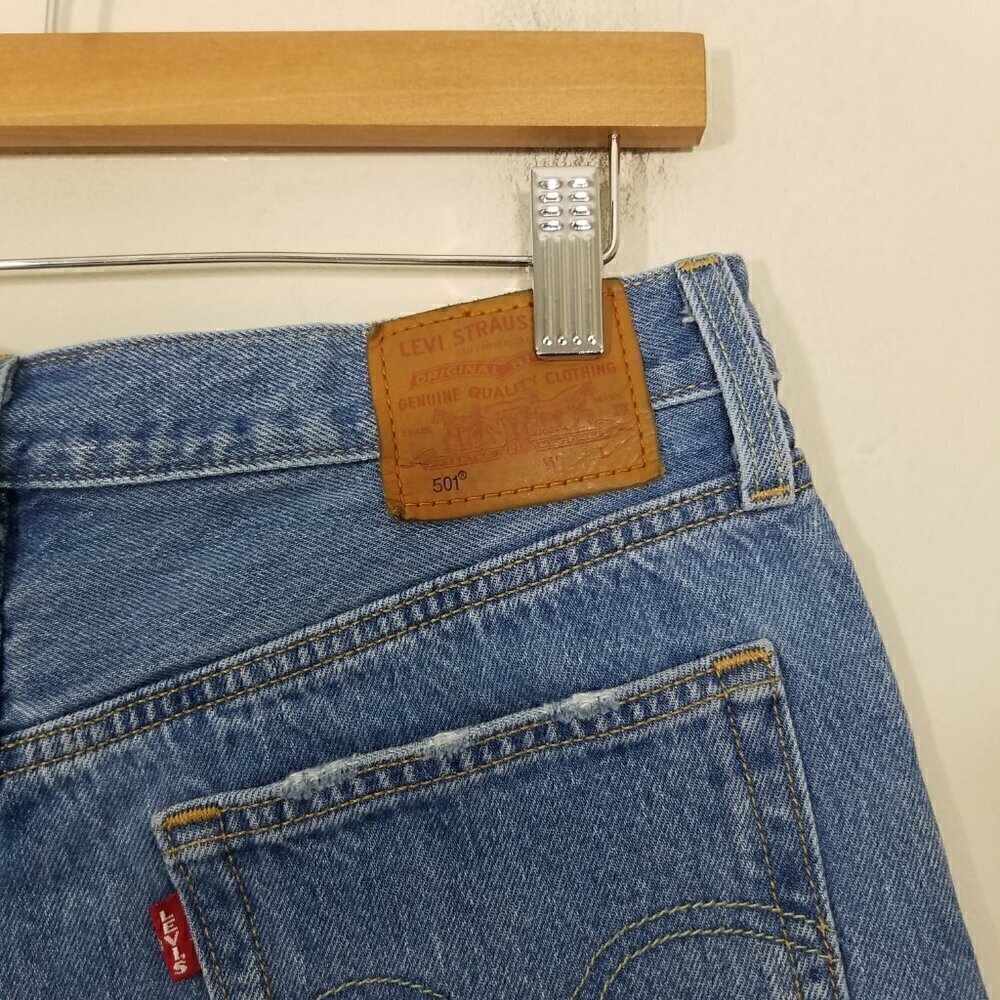 Levi's Premium 501 Button Fly Jean Shorts Blue Size 28 - Picture 5 of 7